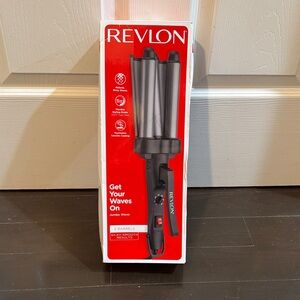 Revlon Triple Barrel Hair Waver - Black and Red